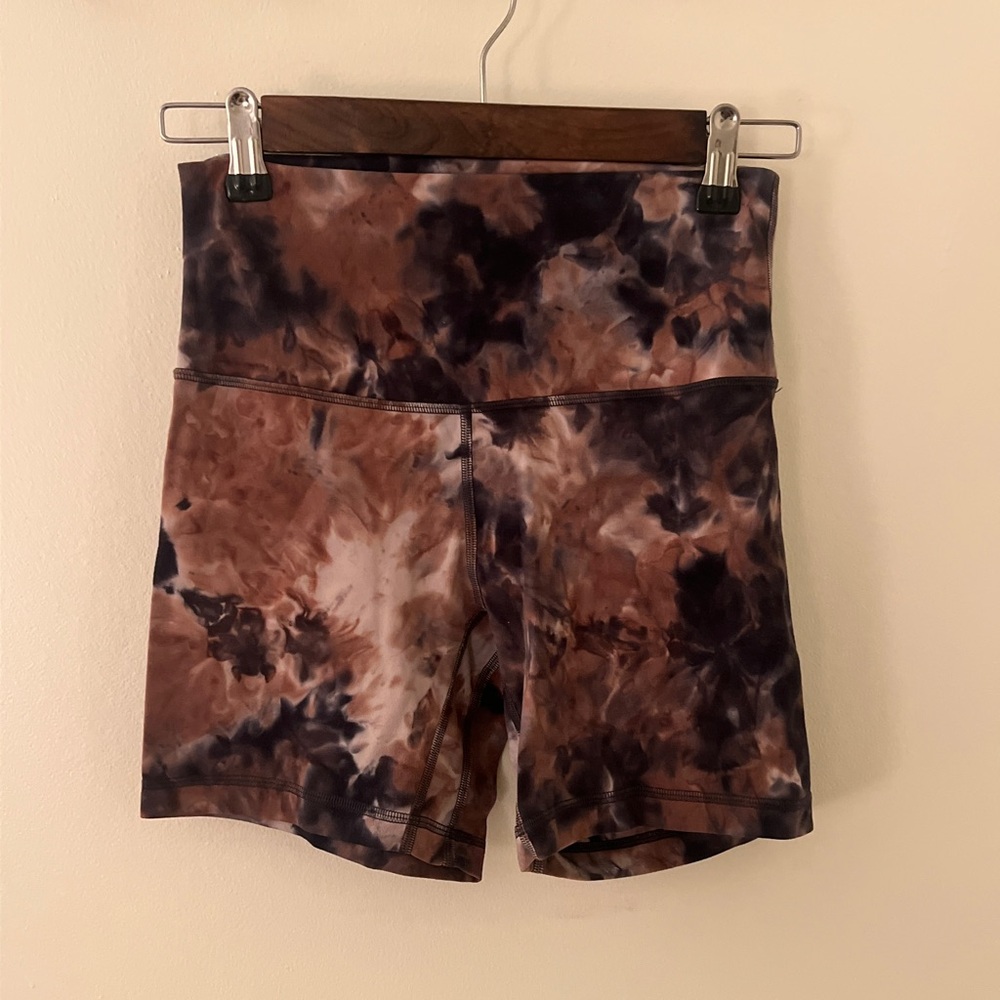 lululemon athletica Align 6” High Waist Tie-Dye Shorts - Brown and Black